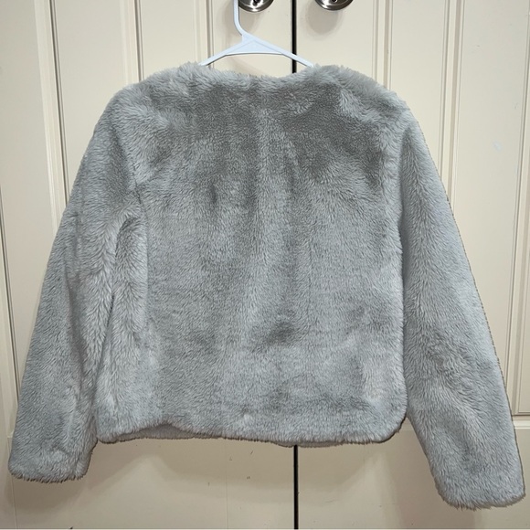 Wild Fable Light Gray Faux Fur Puffy Coat Jacket Size Small - Picture 9 of 14